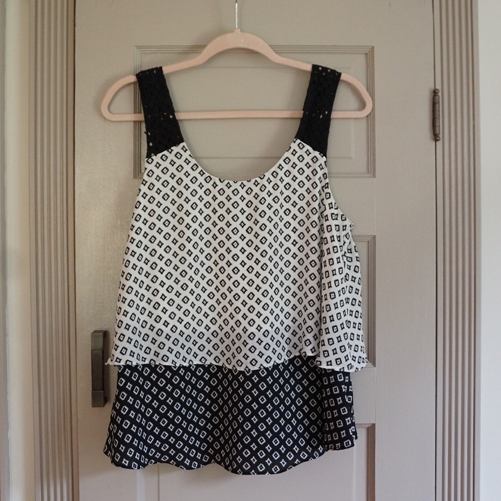 Ruffled tank top